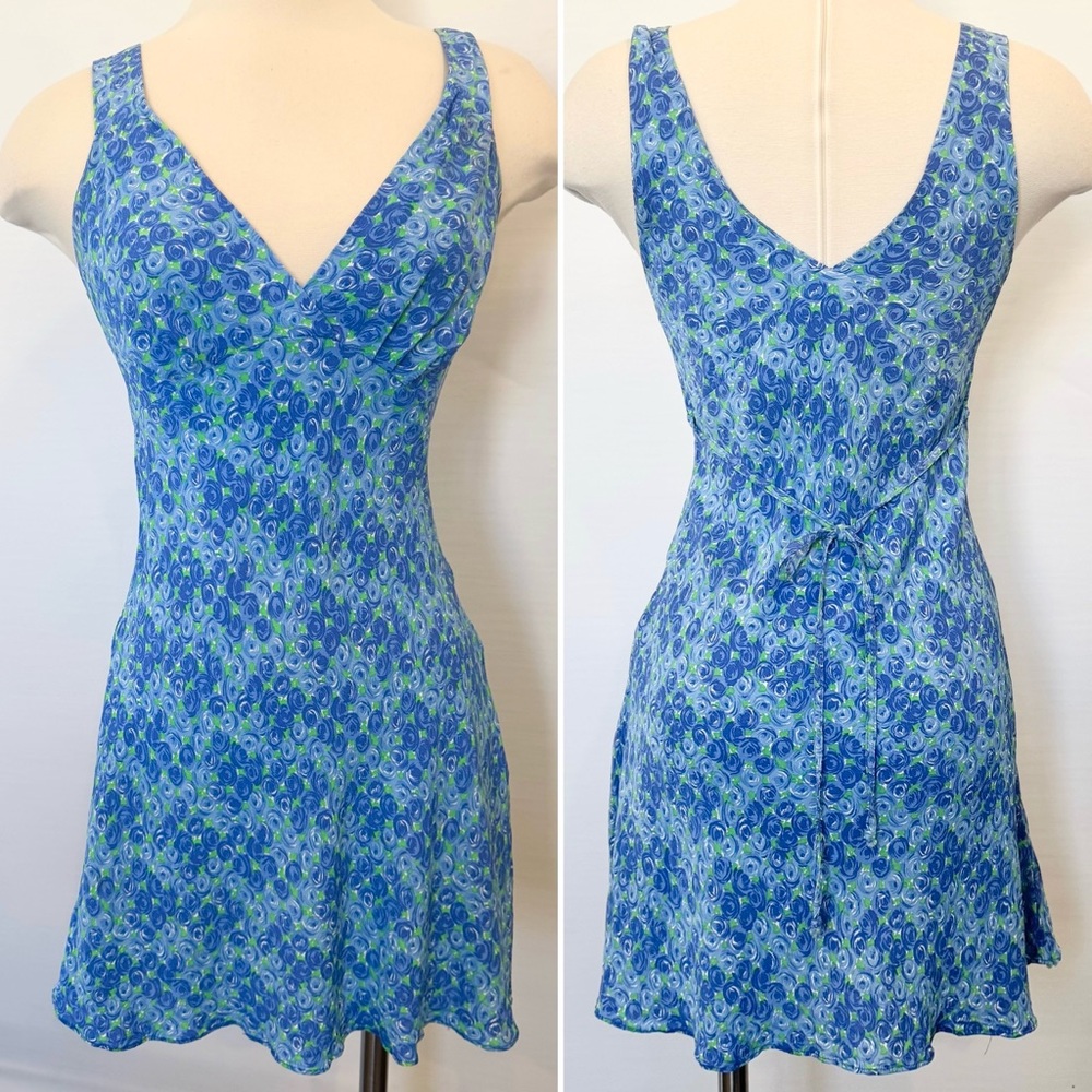 🔥90s Betsey Johnson Rayon Blueberry Floral Rose Print Vintage Grunge Mini Dress
